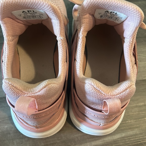 APL sneakers - Picture 2 of 9